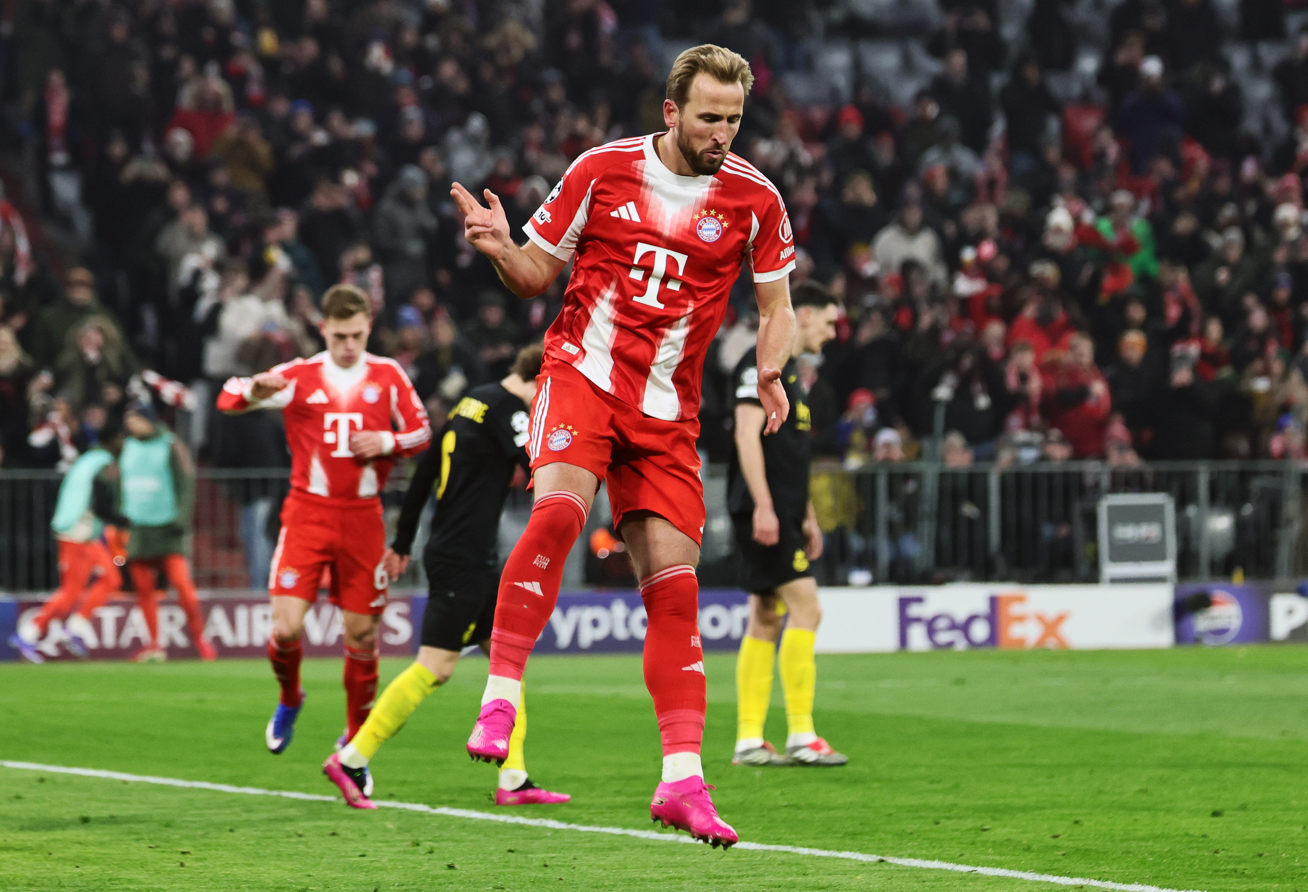 开云体育-重磅！C罗在拜仁比赛中大胜萨克拉门托国王赛前伤情更新，国际比赛日武汉三镇备战社区盾的简单介绍